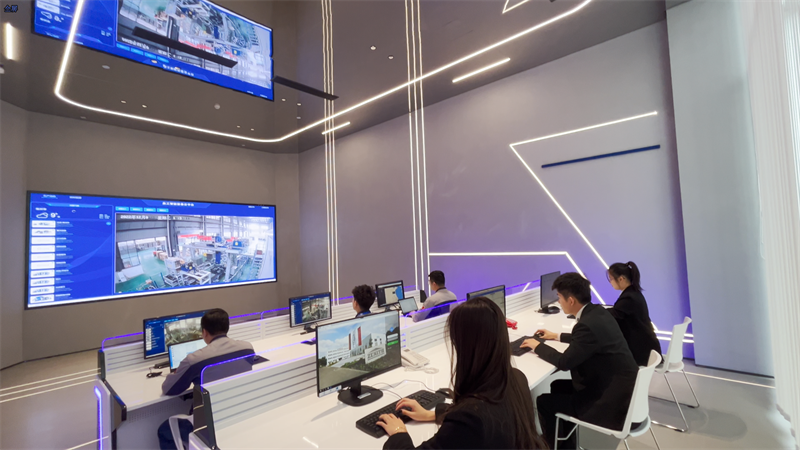 QGM Machinery: Βαθιά καλλιέργεια της κύριας δραστηριότητας για πάνω από 40 χρόνια, στέκεται στην πρώτη γραμμή της καινοτομίας και επεκτείνεται παγκοσμίως με μια διεθνή προοπτική